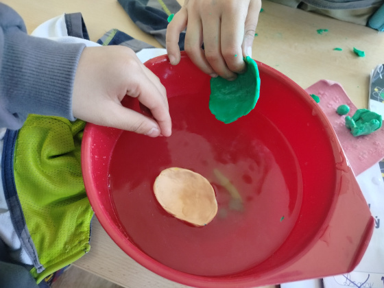 Kroužek Věda nás baví