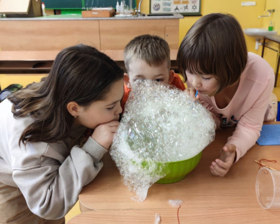 Kroužek Věda nás baví