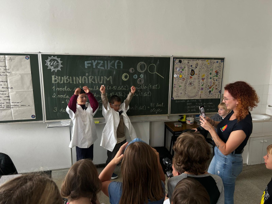 Tábor Týden pokusů a objevů