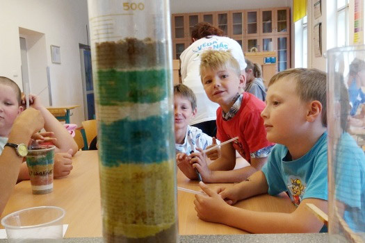 Tábor Týden pokusů a objevů