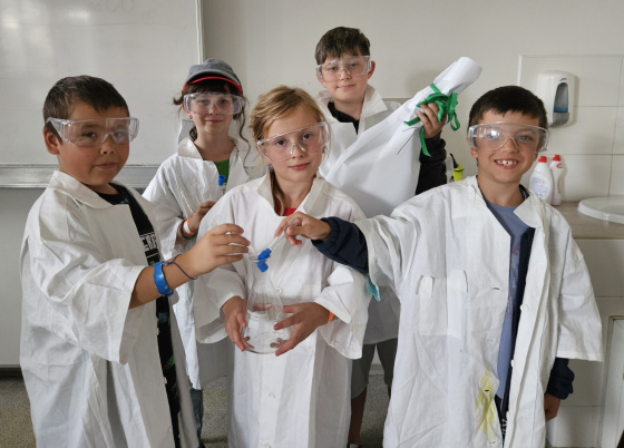 Tábor Týden pokusů a objevů